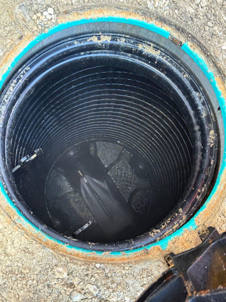 Robot de débouchage dans une canalisation