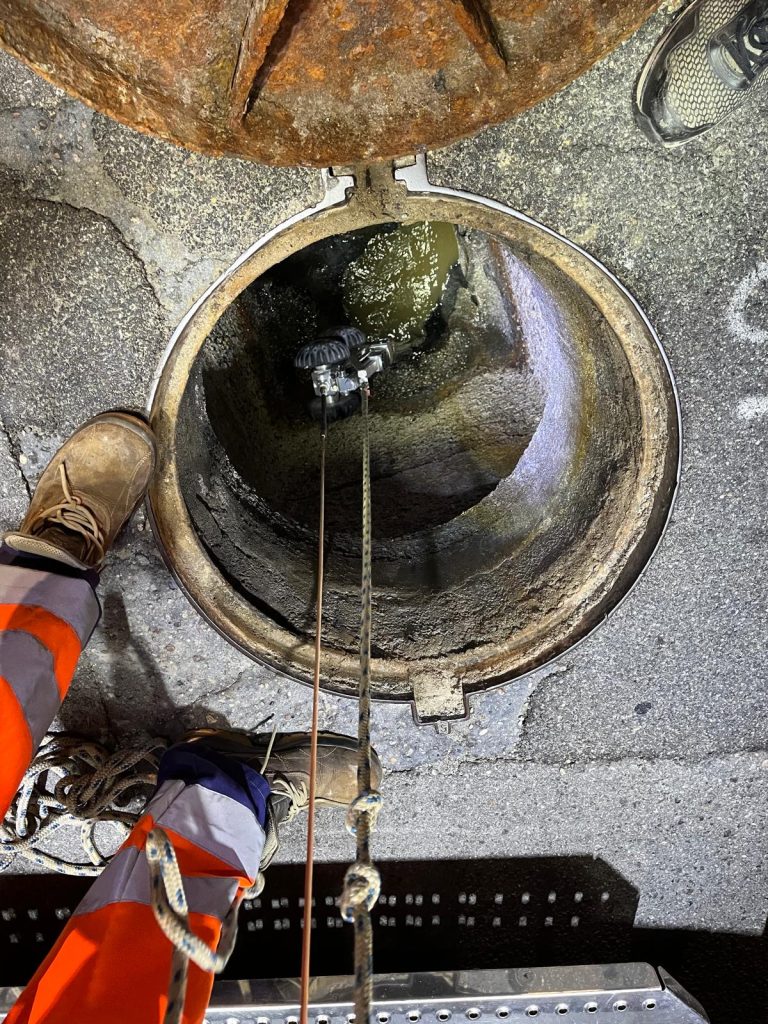 Robot caméra dans une canalisation